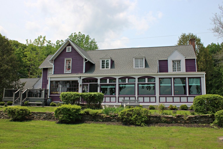 farmhouse suite